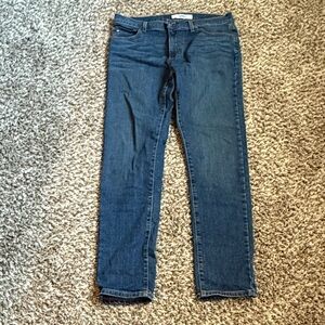 Tommy Hilfiger Classic Men's Dark Blue Denim Jeans